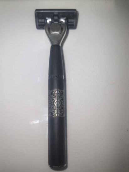 Picture of Electric or non-electric shavers