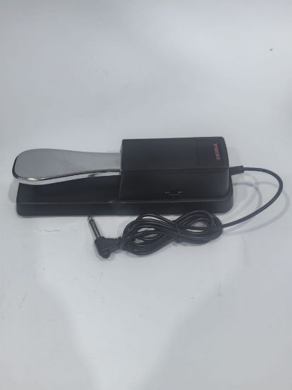 Picture of musical instrument synthesizer