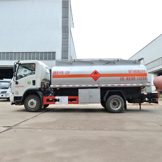Picture of Dayun 10 ton oil tank truck oil transportation ordinary liquid tank truck