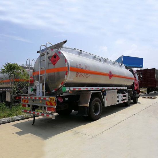 Picture of 20 tons liquor transport truck medium: methanol, ethanol, 304 stainless steel tank type, 3 types of flammable and explosive dangerous goods