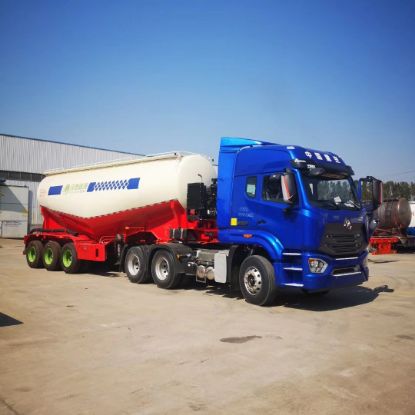 Picture of Supply 40 square meters of duty-free cement ash truck 35 square meters of powder material transport truck configuration price