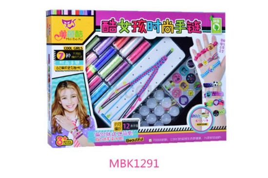 Picture of DIY Bracelet Weaving