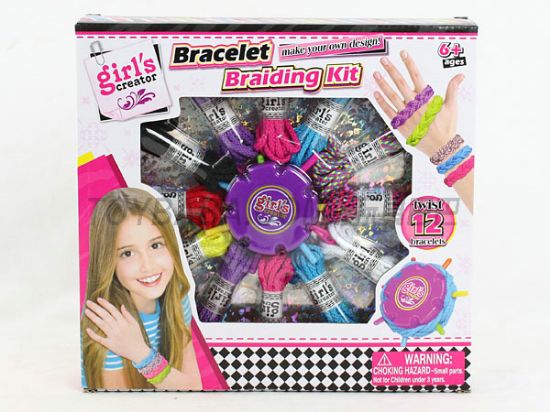 Picture of DIY Bracelet Weaving